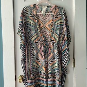 Jessica Simpson Multicolor Geometric Kaftan